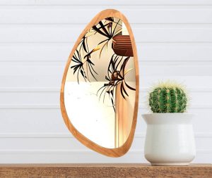 מראה אמורפית עץ בהיר גובה 140 ס"מ