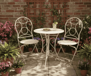 סט גינה מתכת בגוון שמנת שולחן ו-2 כסאות