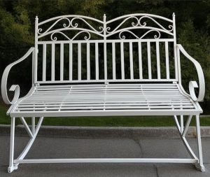 ספסל מתכת נדנדה בגוון שמנת 120X48X90 ס"מ