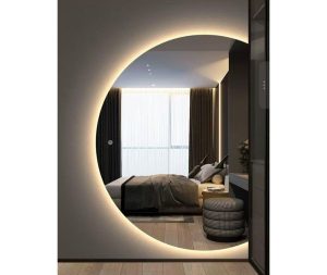 מראה עם תאורה 170X80